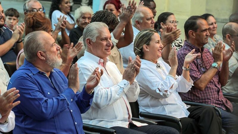 Encabeza Díaz-Canel acto de inicio del curso escolar 2026-2027