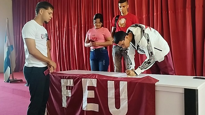Realizan en #LasTunas acto de Ingreso a la Federación Estudiantil Universitaria