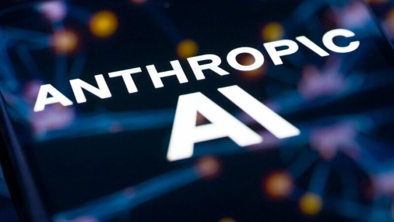 Anthropic advierte sobre la propagación de "gusanos" de IA en dispositivos inteligentes