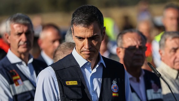 España anuncia tres días de duelo oficial tras accidente ferroviario
